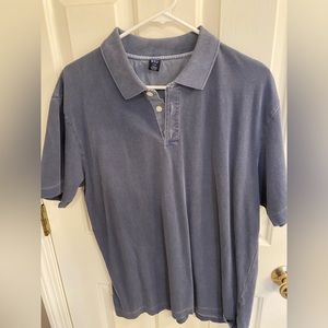 Men’s GAP short sleeve polo. Size: L